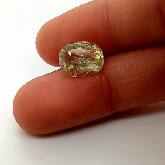 Yellow Sapphire (Pukhraj) 5.62 Ct gem quality Yellow Sapphire (Pukhraj) 5.62 Ct gem quality